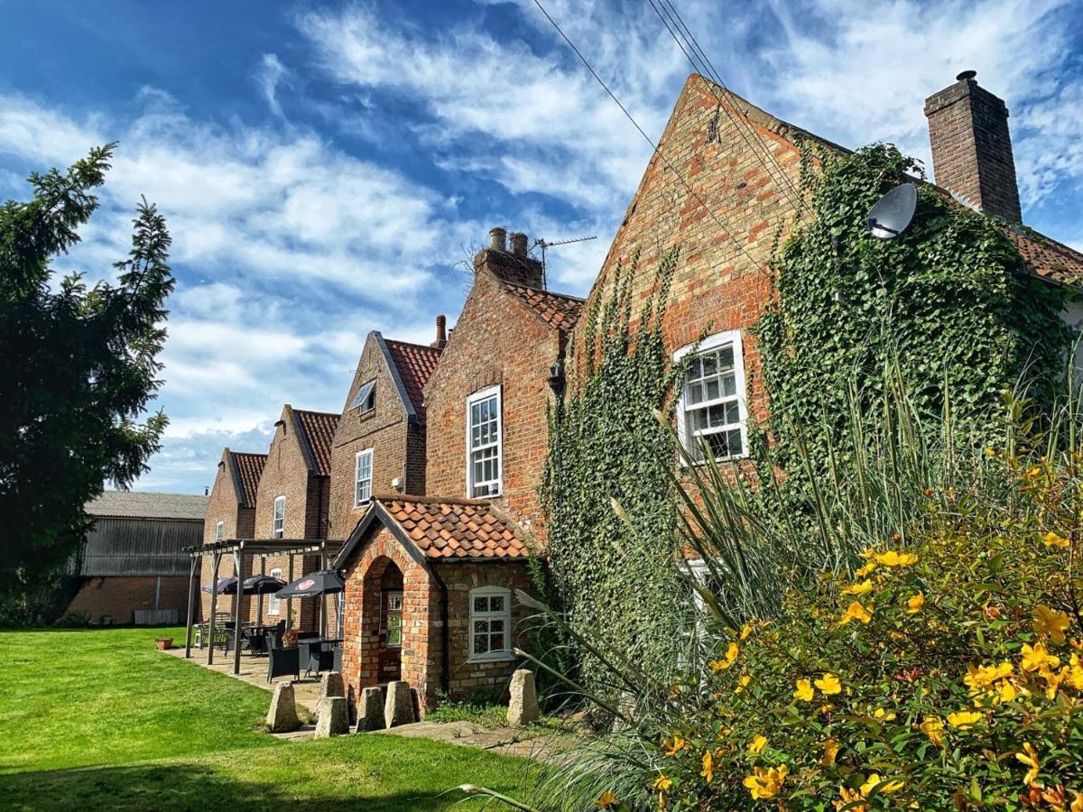 The Leagate Inn Coningsby Exterior foto